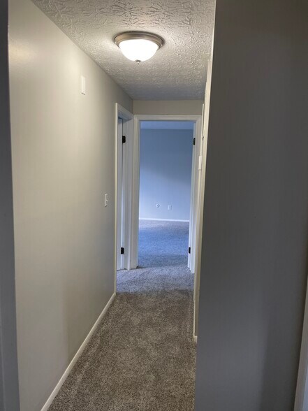 Building Photo - 4146 Marathon Ct