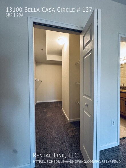 Building Photo - 13100 Bella Casa Cir