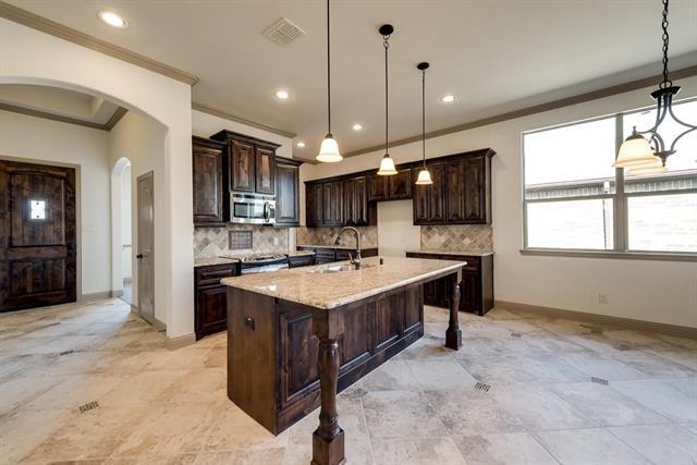 Building Photo - 1328 River Oak Ln