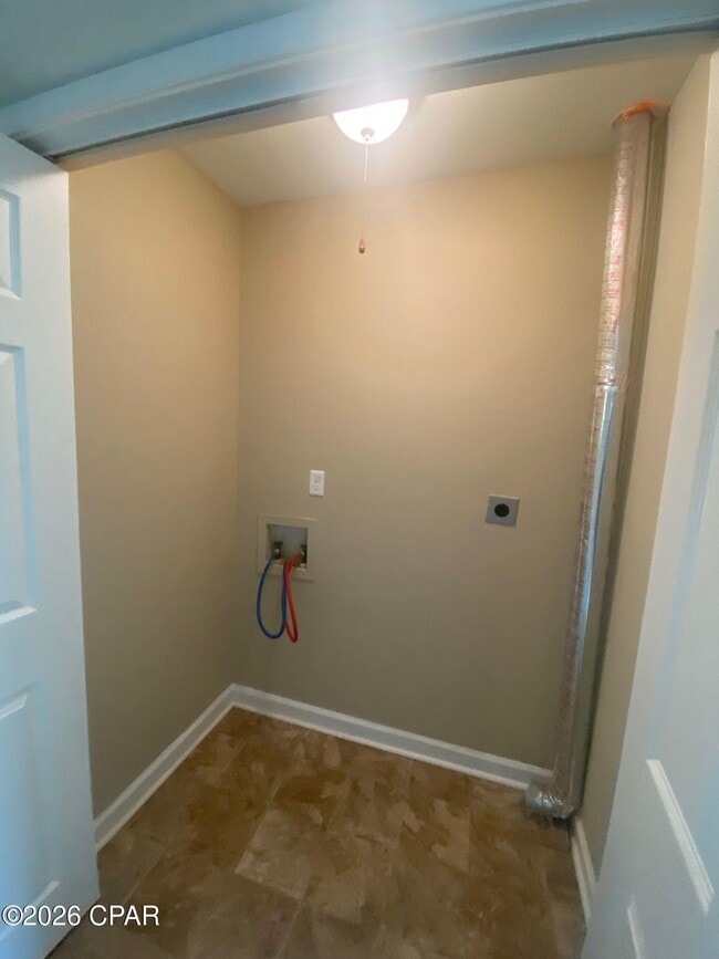 Building Photo - 6415 Winona St