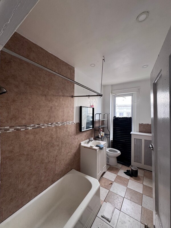 Building Photo - 1624 S 53rd St