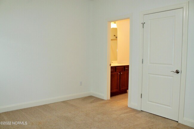 Building Photo - 33 Elk Ridge Ln