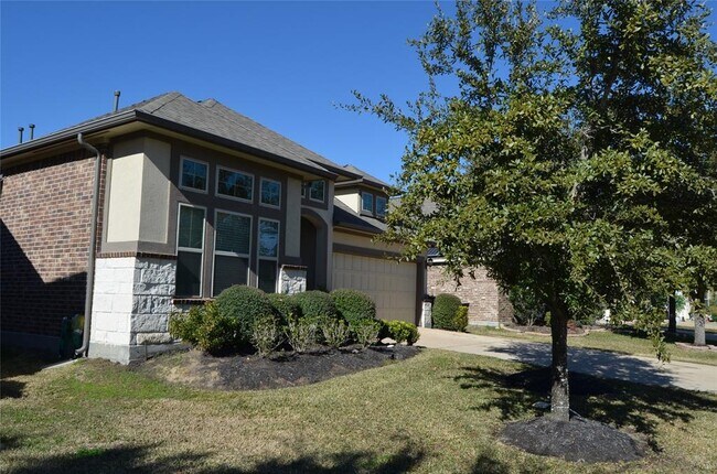 Primary Photo - 10915 Walts Run Ln