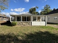 Building Photo - 2943 Hillside Ave