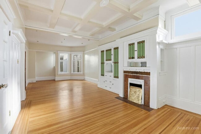 Building Photo - 151 9th Ave