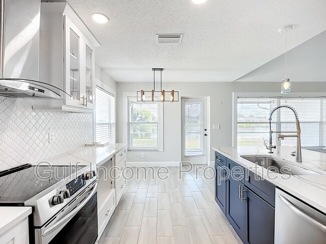 Building Photo - 4218 Berkeley Dr