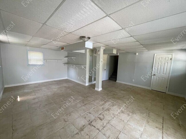 Building Photo - 5201 Mike Dr