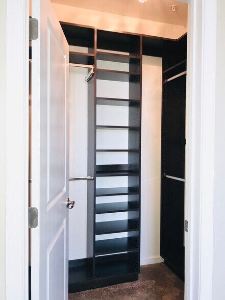 Custom Master Bedroom Closet - 154 Kyle Dr