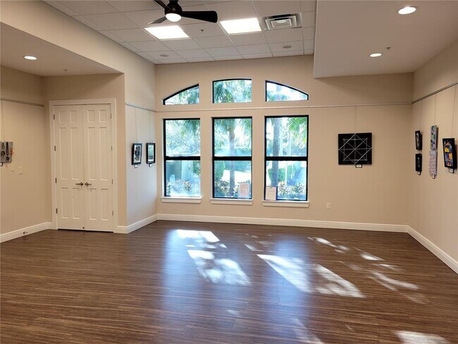 Building Photo - 8175 Stirling Falls Cir