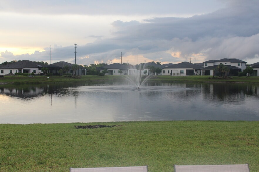 Building Photo - 14625 Kingfisher Loop