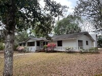 Building Photo - 2049 NW 9th Ave