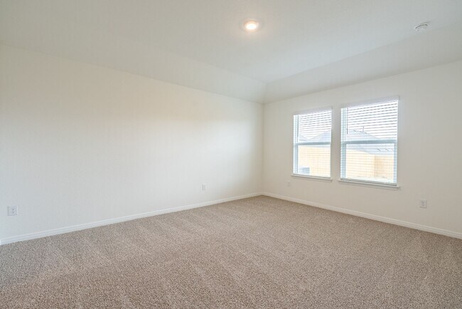 Building Photo - Beautiful 4 bedroom, 2.0 bathroom home in Leander!!!