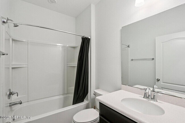 Building Photo - 134 River Mist Dr