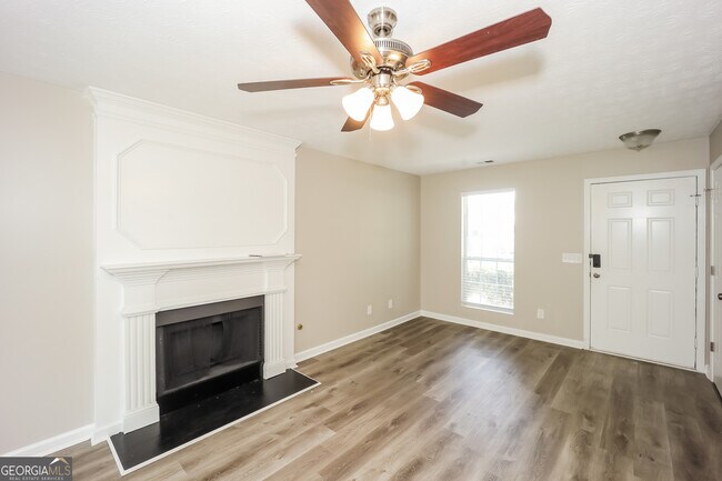 Building Photo - 3374 Homeward Trail