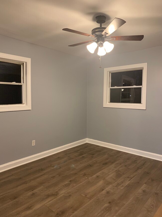 bedroom - 3101 Waclark Plz SE