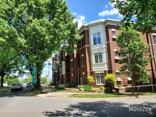 Building Photo - 764 N Davidson St
