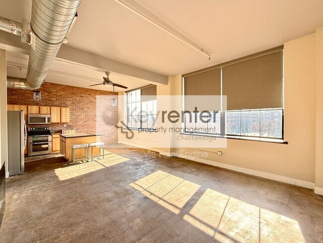 Building Photo - 1301 Market St