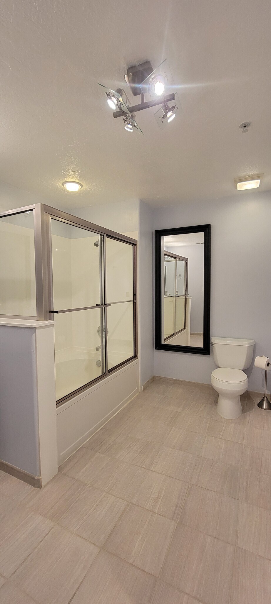 Building Photo - 4276 S Main St