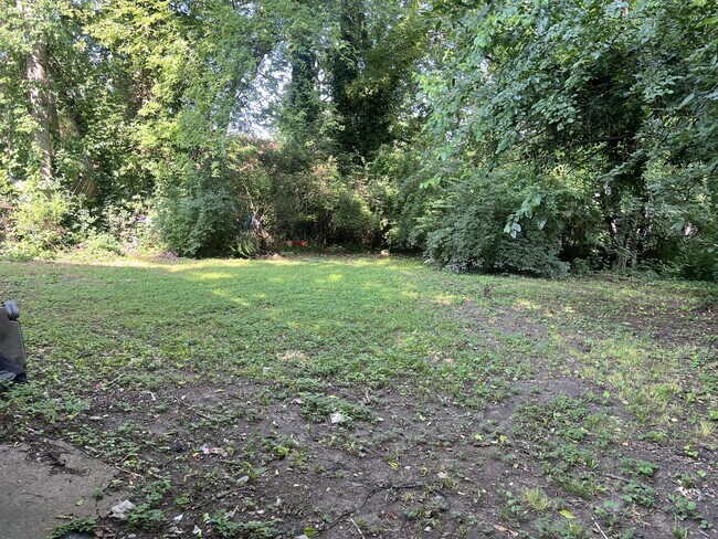 Building Photo - 1409 Bradt St