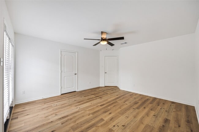Building Photo - 21131 Titian Dr.