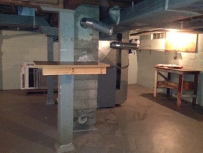 Building Photo - 2326 Scott St