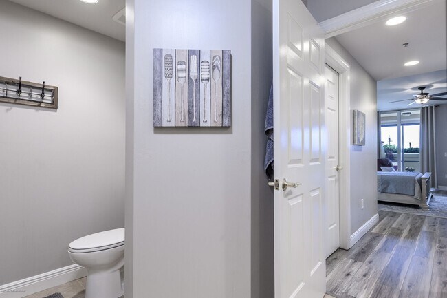 Building Photo - TURNKEY FURNISHED EXECUTIVE RENTAL IN BURN...