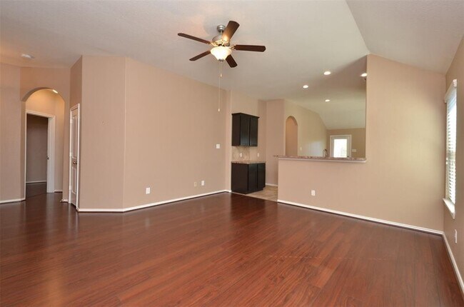 Building Photo - 12947 Taper Reach Dr