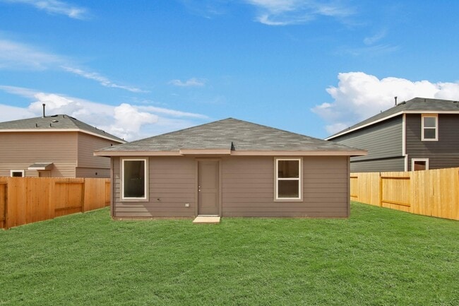 Building Photo - 40830 Hawthorne Glades St