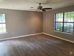 Building Photo - 755 Cherub Ct