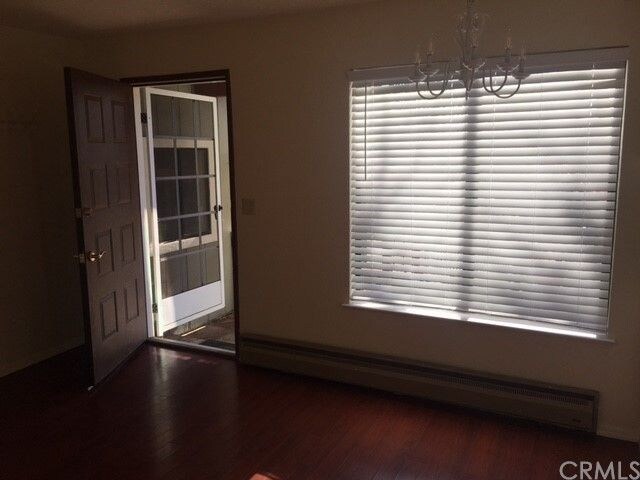 Building Photo - 18818 W Ridge View Dr