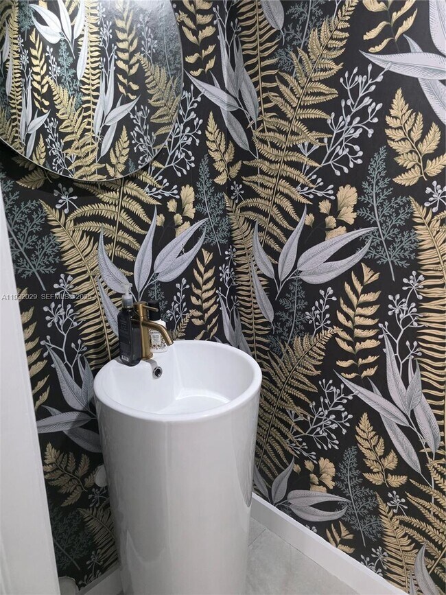 Building Photo - 16643 SW 80th Terrace