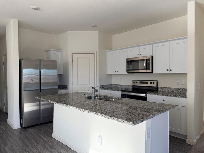 Building Photo - 14209 George Mason Ave