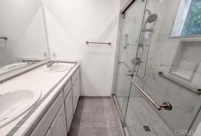 Building Photo - 7365 Pomelo Dr