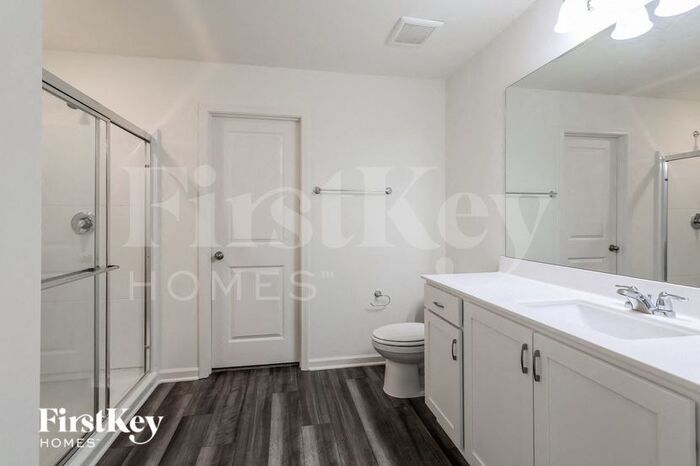 Building Photo - 135 Knightsbridge Ln
