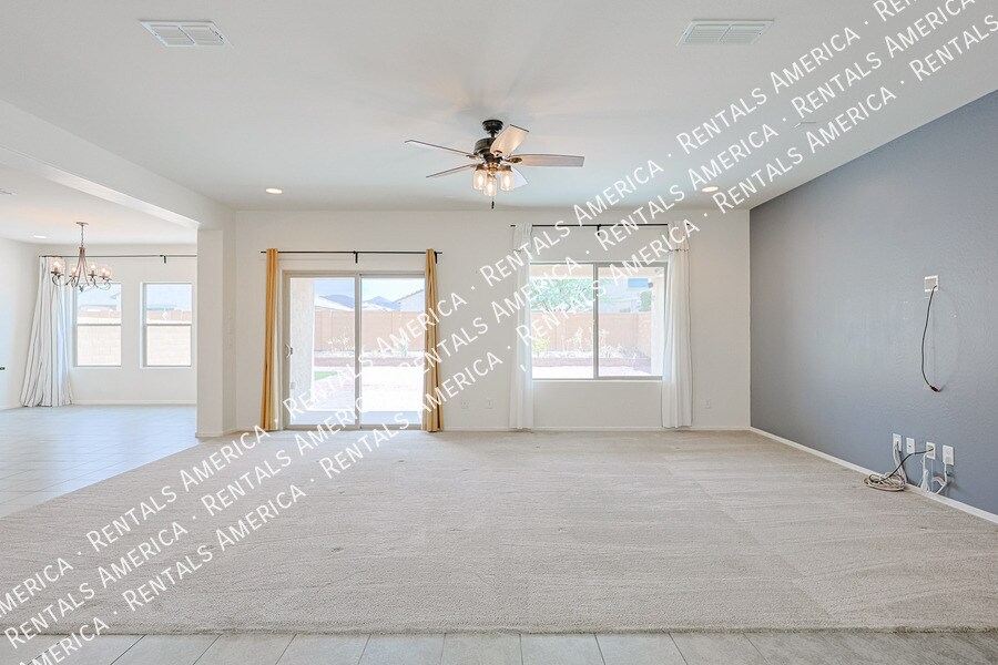 Building Photo - 25951 W Tonto Ln