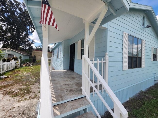 Building Photo - 1038 26th St