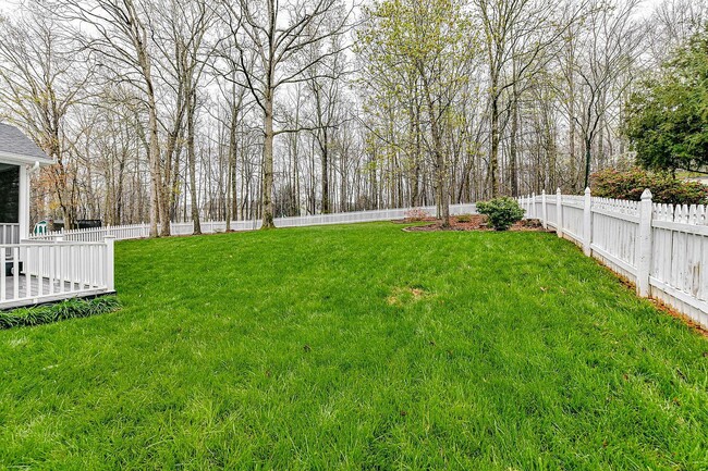 Building Photo - 1411 Deer Spring Ct