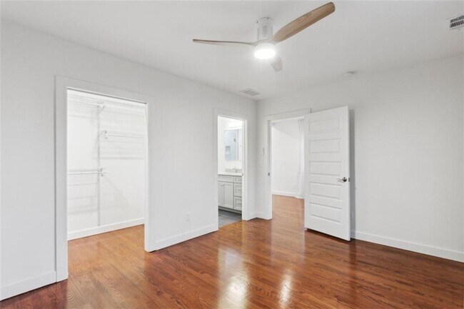 Building Photo - 111 Clifton St SE