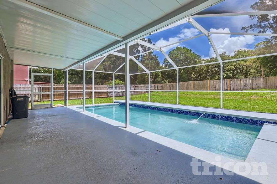 Building Photo - 1627 Mosaic Forest Dr