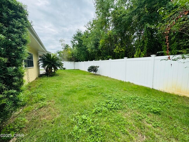 Building Photo - 5308 Lance St