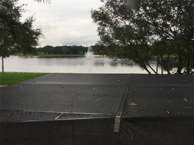 Building Photo - 9912 SW 147th Pl