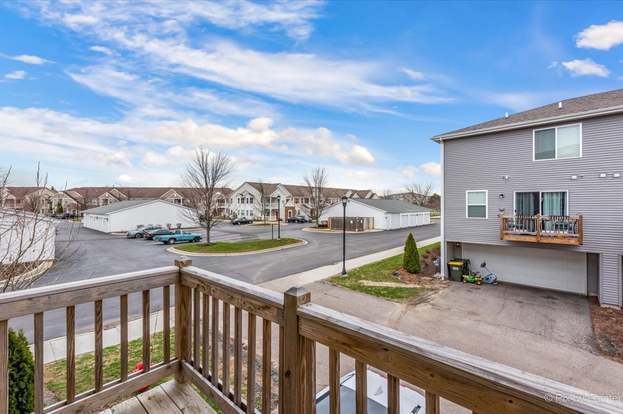 Building Photo - 2270 Aurora Dr