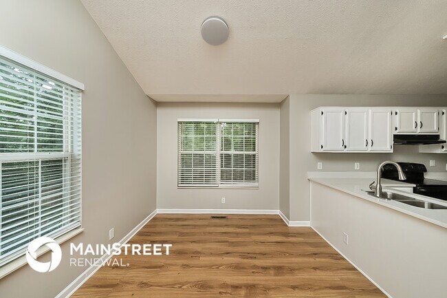 Building Photo - 1014 Lassiter Dr