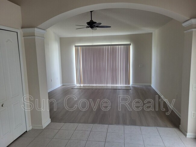 Building Photo - 7607 Mariners Harbour Dr