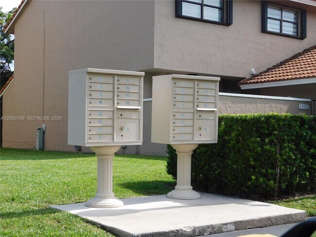 Building Photo - 11648 SW 91st Terrace