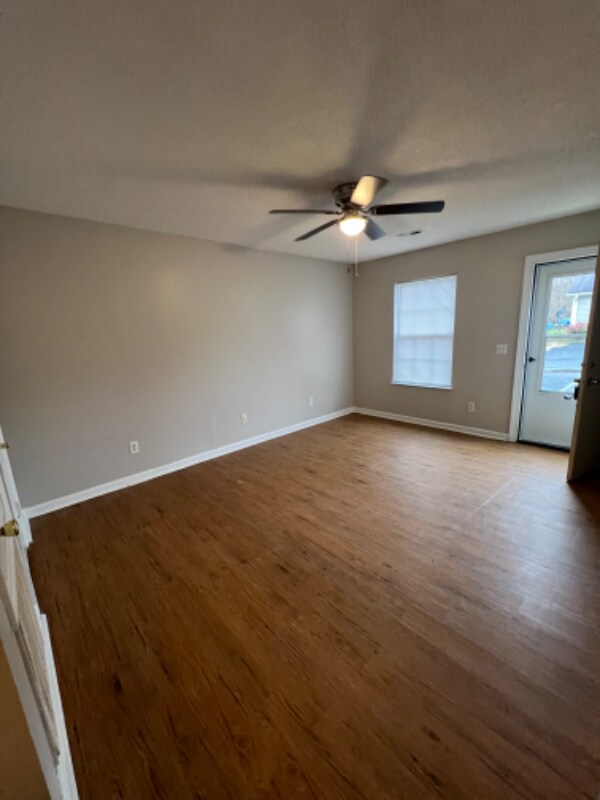 Building Photo - 317 Caswell St