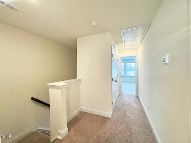 Building Photo - 23 Bibury Wy