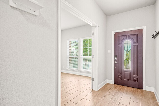Building Photo - 13154 Beals Cir