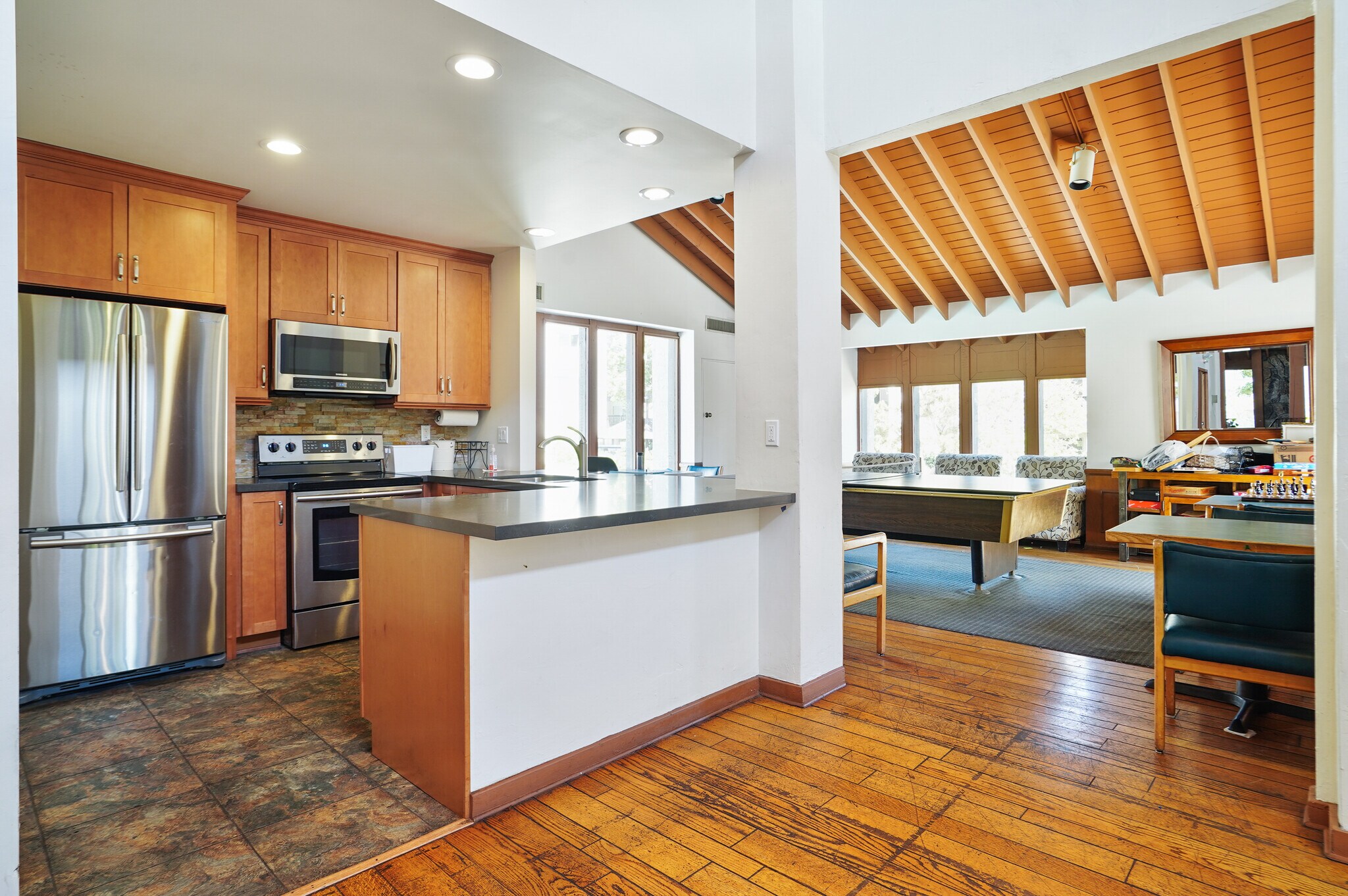 Building Photo - 9103 Summertime Ln