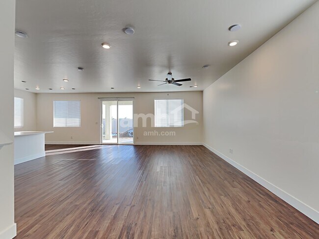 Building Photo - 6683 W Achievement St